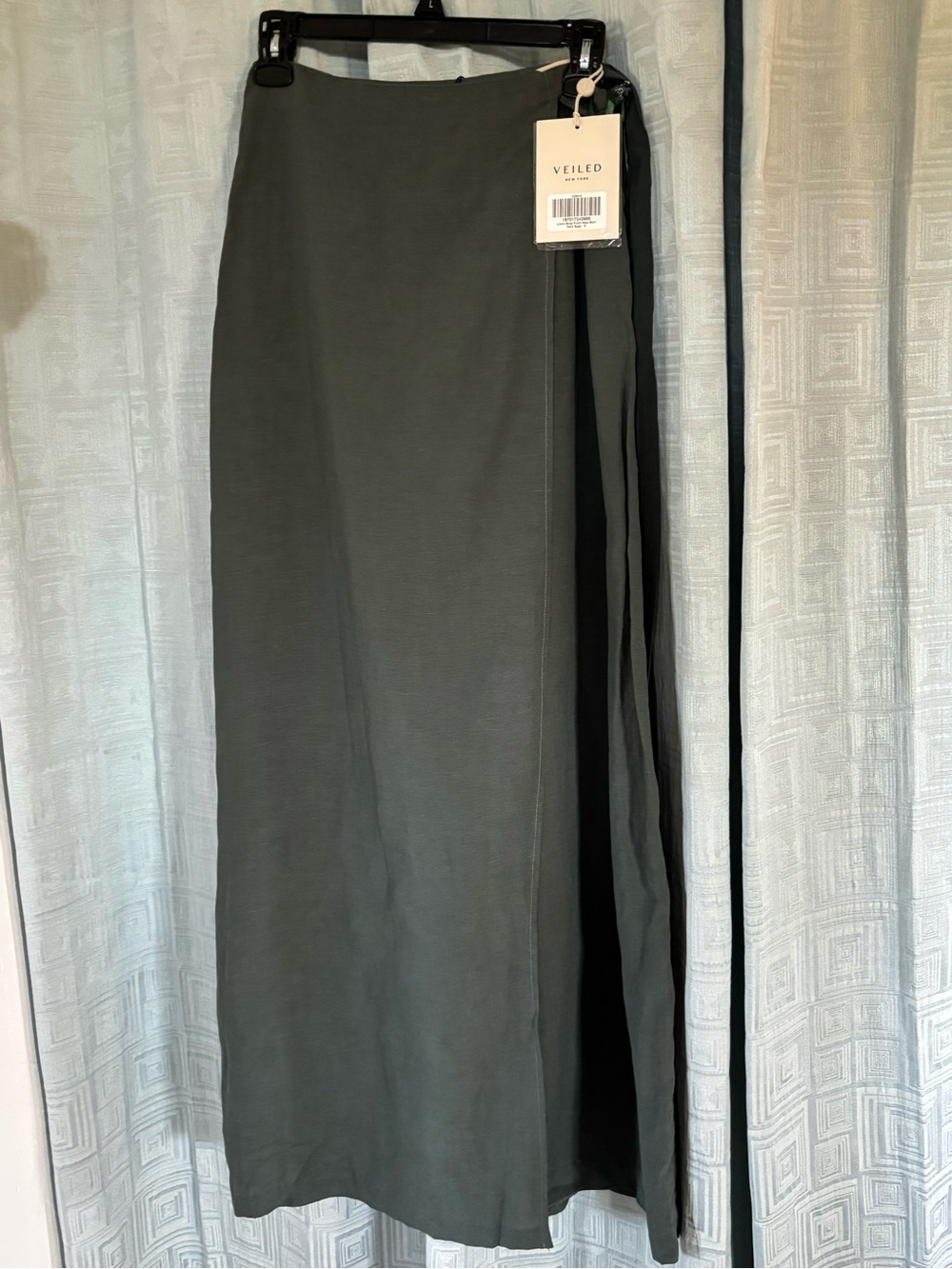 Veiled NY sage linen blend maxi wrap skirt Sz S New